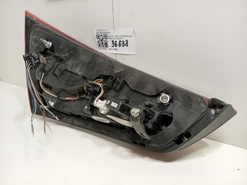 Fanale POST DX 8XA 945 094 A Audi A1 8XK 2015