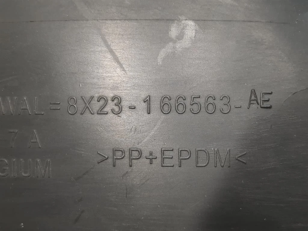 Parasassi Passaruota Interno ANT SX 8X23166563AE Jaguar XF I 2008