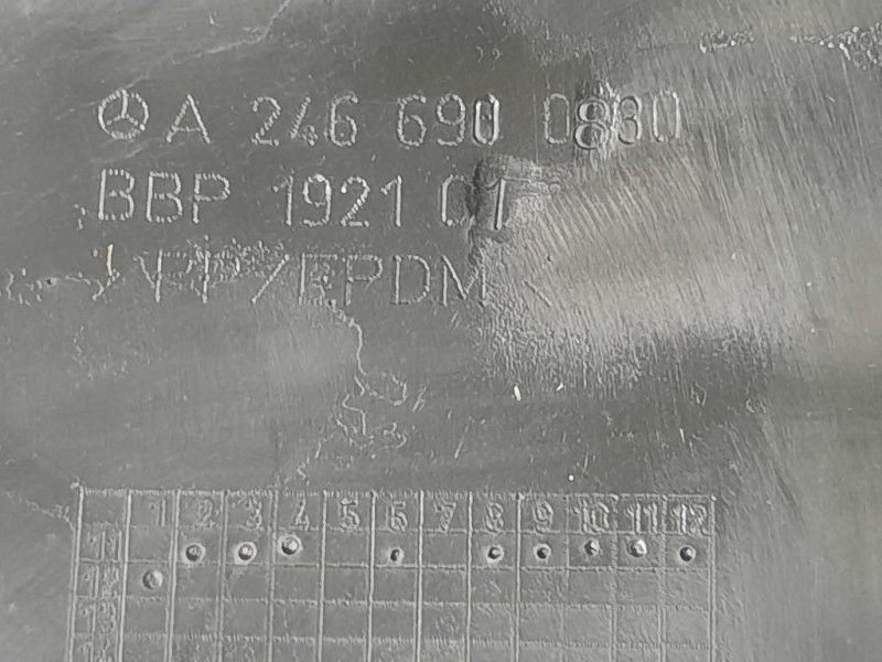 Parasassi Passaruota Interno ANT SX A2466980130 Mercedes Classe B W246 2012