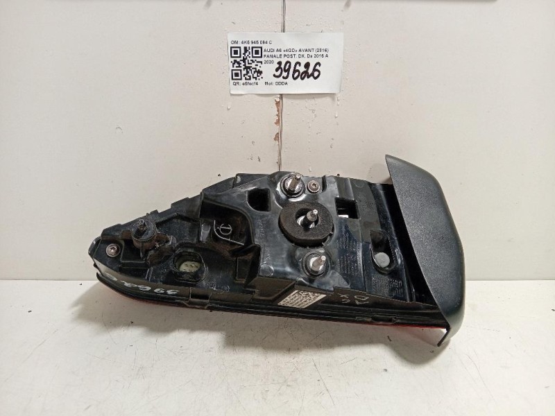 Fanale POST DX 4K5 945 094 C Audi A6 4GD Avant 2016