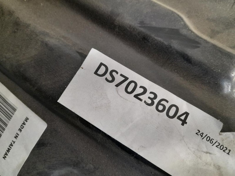 Parasassi Passaruota Interno ANT SX DS7023604 Nissan JUKE I 2014