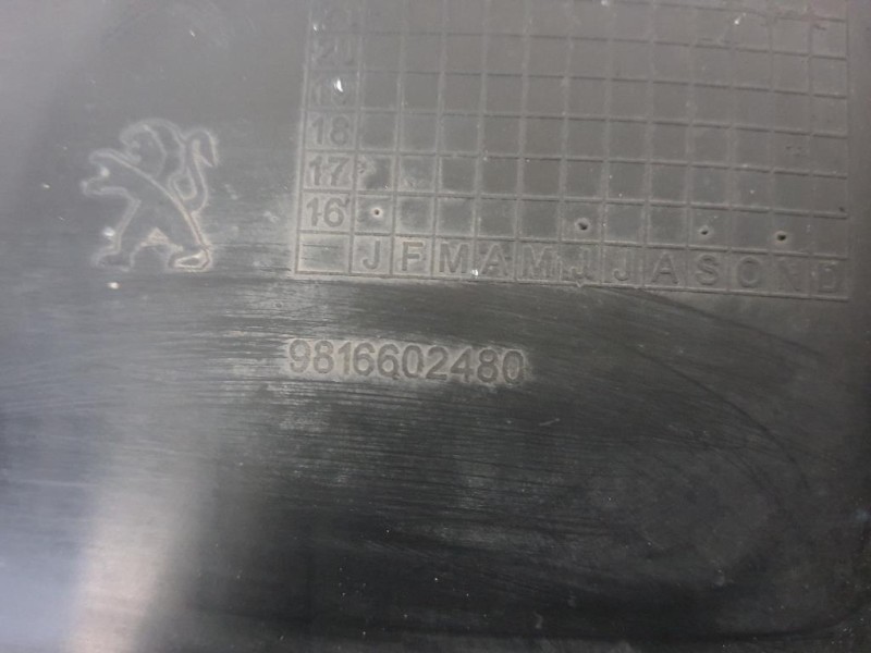 Parasassi Passaruota Interno POST DX 9816602480 Peugeot 5008 II 2017