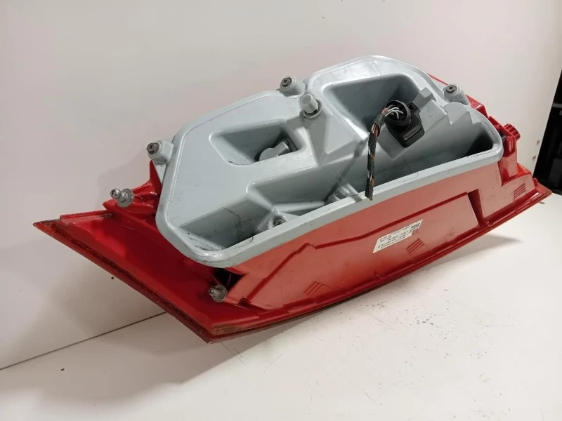 Fanale POST DX 8J0 945 096 B Audi TT 8J3 2010