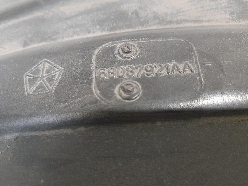 Parasassi Passaruota Interno POST SX 68087921AA Fiat Freemont 2011