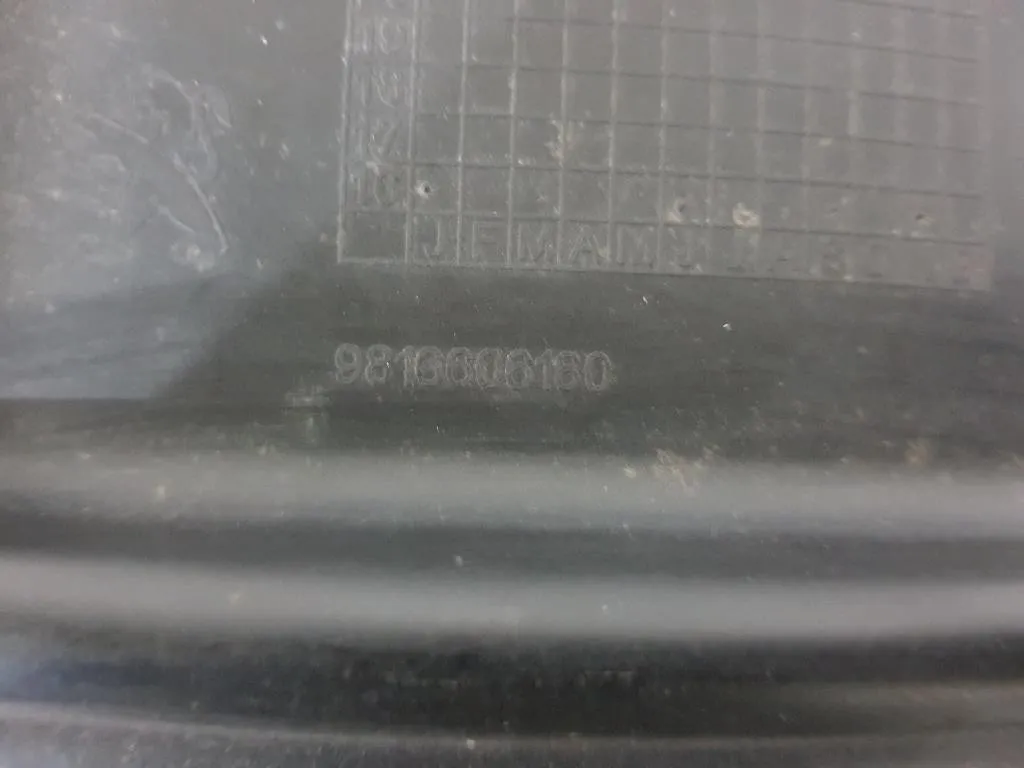 Parasassi Passaruota Interno POST SX 9816606180 Peugeot 5008 II 2017