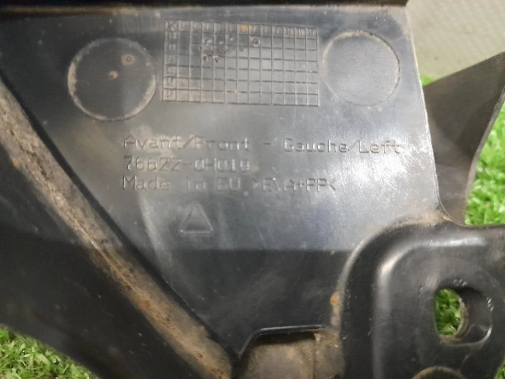 Paraspruzzi Parafango ANT SX PARASPRUZZI PARAFANGO ANT SX Toyota AYGO II 2018