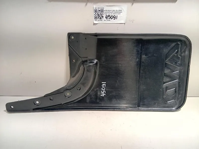 Paraspruzzi Parafango POST DX MR109290 Mitsubishi L200 III 2006