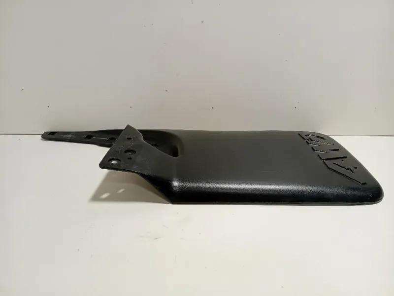 Paraspruzzi Parafango POST DX MR109290 Mitsubishi L200 III 2006