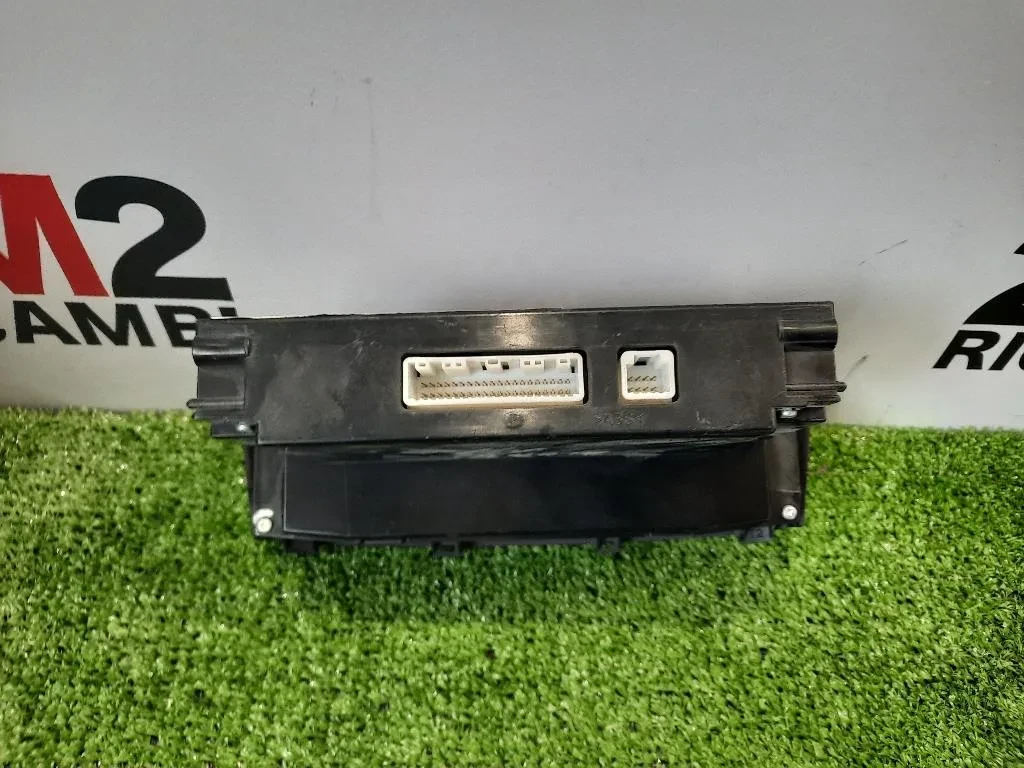 Unità Autoradio 8612005081 Toyota Avensis II SW 2003