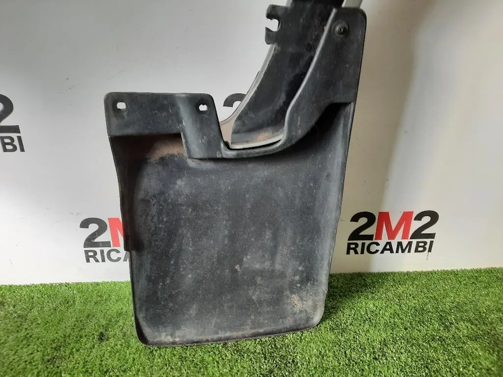 Paraspruzzi Parafango POST SX 78811EB000 Nissan Navara 2005