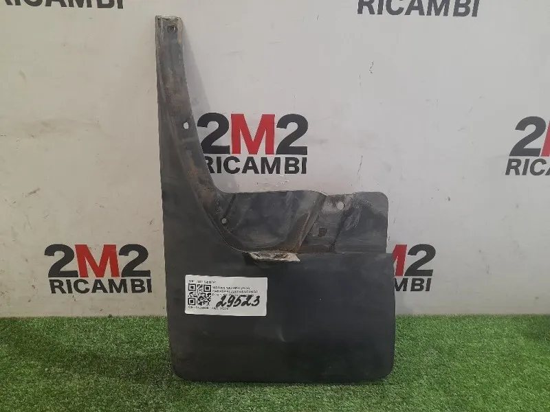 Paraspruzzi Parafango POST SX 78811-EB000 Nissan Navara 2010