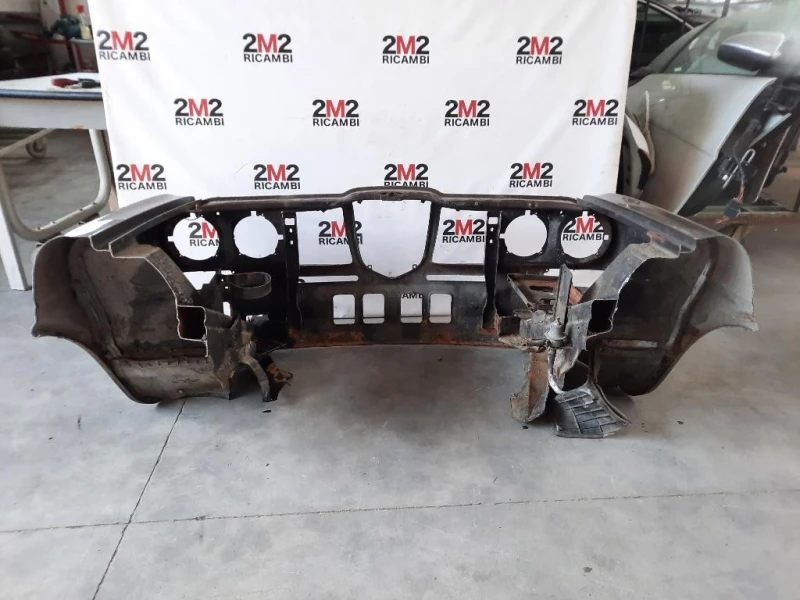 Paratia Cruscotto Lancia 2000