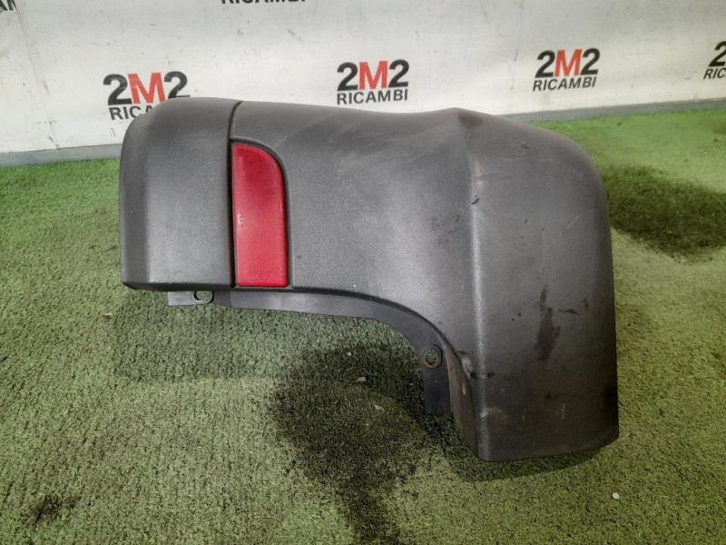 Paraurti Angolare POST DX A6398801771 Mercedes VITO W639 2004