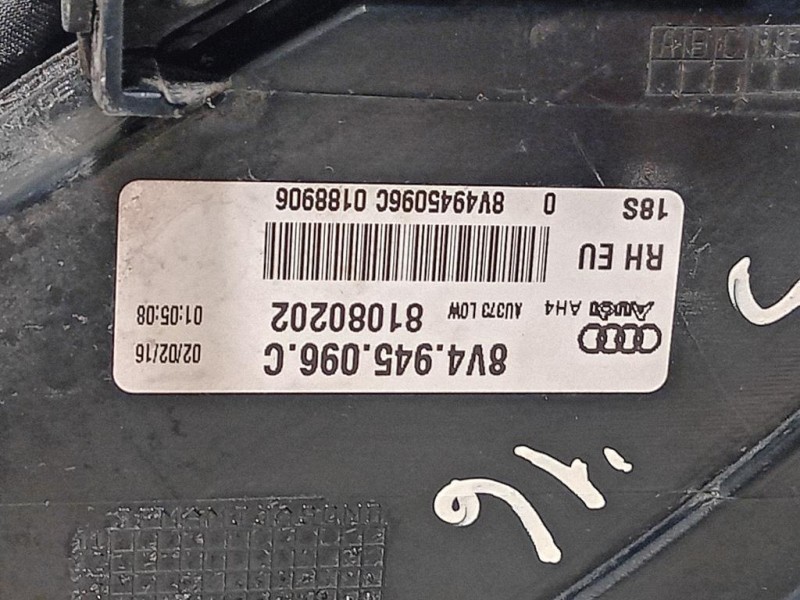 Fanale POST DX 8V4945096C Audi A3 8VF Sportback 2016