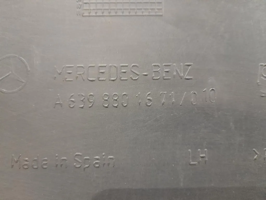 Paraurti Angolare POST SX A6398801671 Mercedes VITO W639 2004