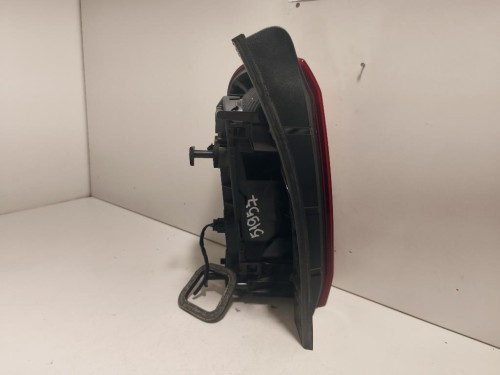 Paraurti Angolare POST SX MR437305 Mitsubishi Pajero III 2000