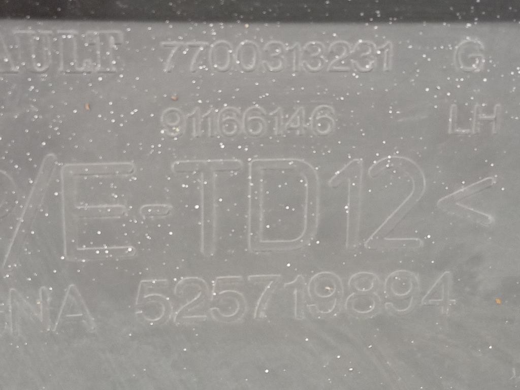 Paraurti Angolare POST SX 7700313231 Opel Vivaro A 2007