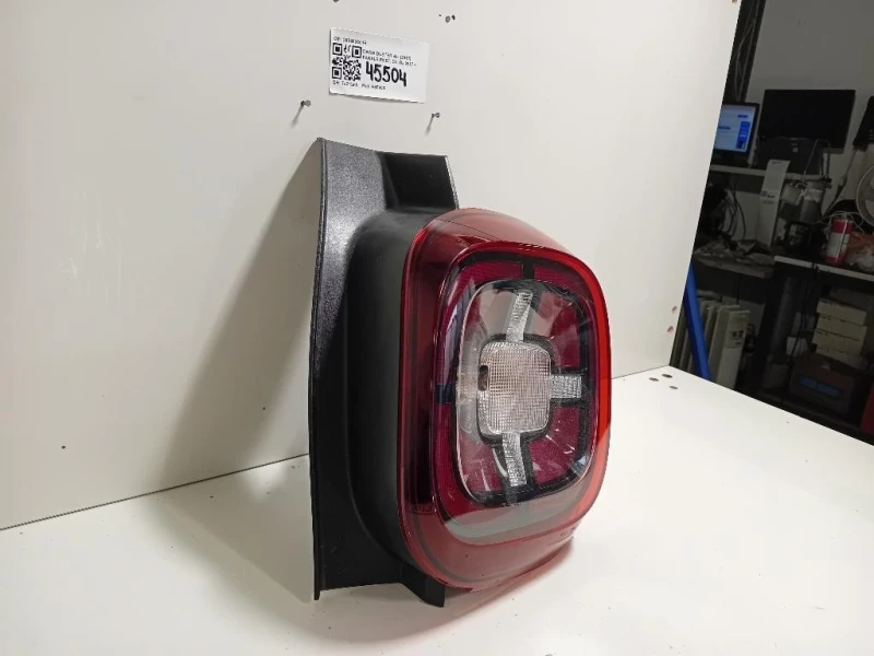 Fanale POST DX 265503601R Dacia Duster II 2018