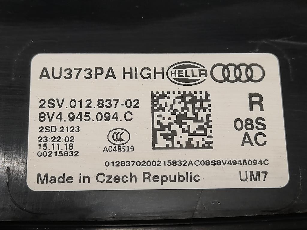 Fanale POST DX 8V4945094 LED DESTRO Audi A3 8VM 2016