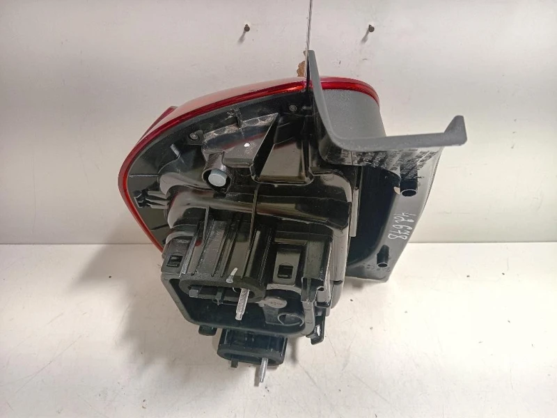 Fanale POST DX 265503601R Dacia Duster II 2018