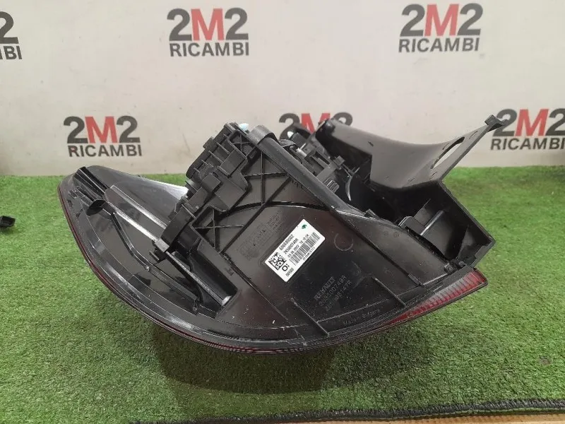 Fanale POST DX 265500748R Dacia Jogger 2021