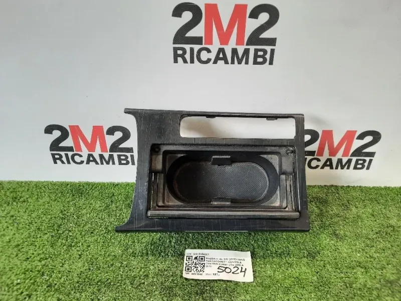 VANO Portaoggetti Console Centrale ANT GS1D-64361 Mazda 6 II SW 2008