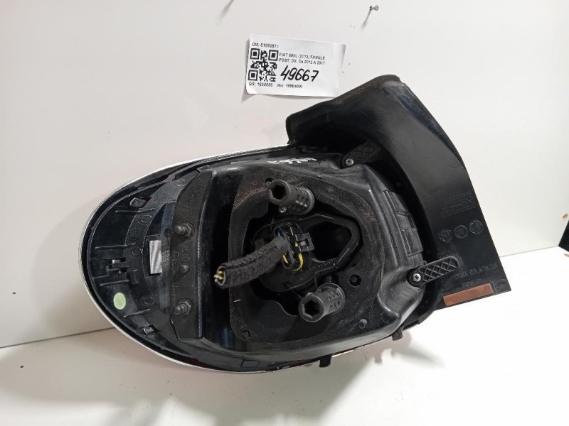 Fanale POST DX 51883571 Fiat 500L 2013