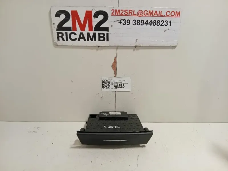 VANO Portaoggetti Cruscotto INF A1716800552 Mercedes Classe SLK R171 2008