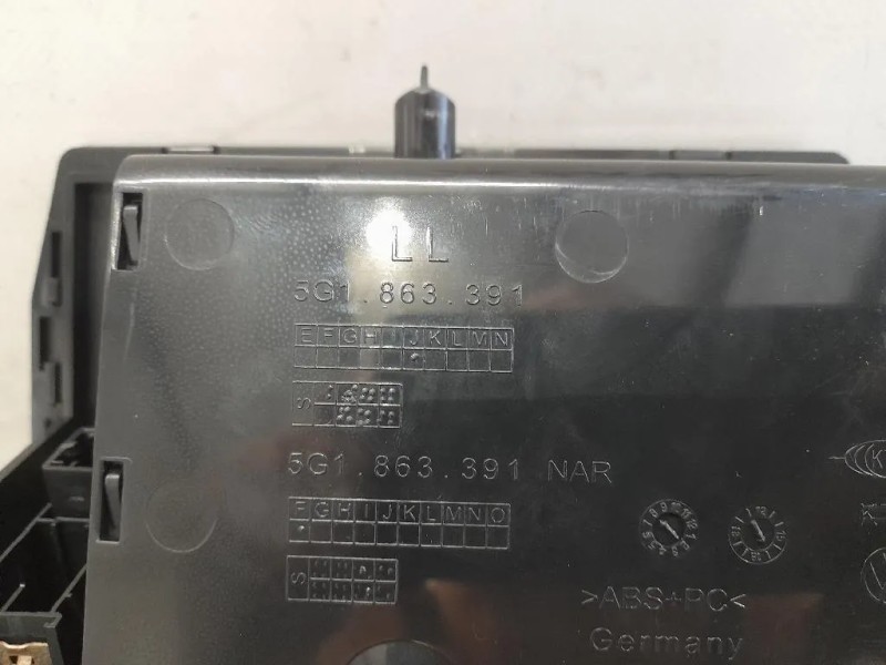 VANO Portaoggetti Cruscotto Centrale 5G1863391 Volkswagen GOLF VII 2017