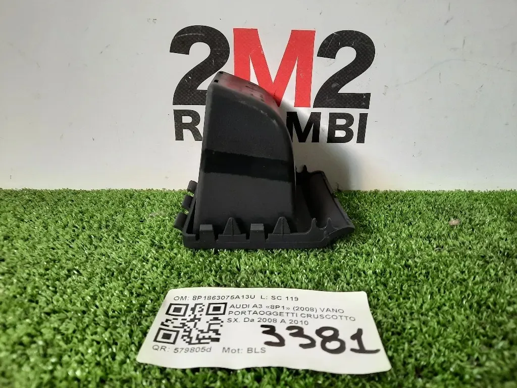 VANO Portaoggetti Cruscotto SX 8P1863075A13U Audi A3 8P1 2008