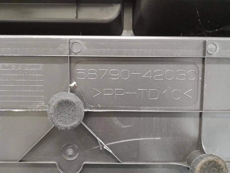 Vasca Contenitore VANO Bagagliaio 5879042030 Toyota RAV 4 III 2006