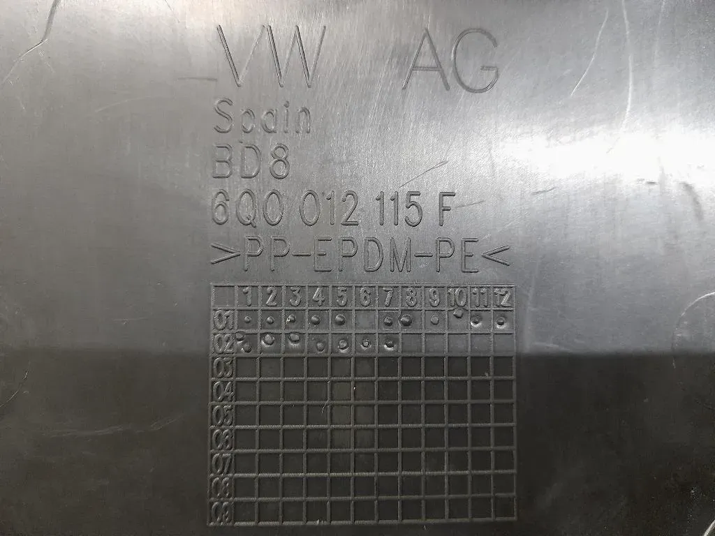 Vasca Contenitore VANO Bagagliaio 6Q0012115F Volkswagen POLO IV 2002