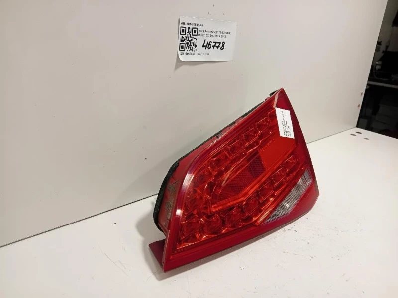 Fanale POST DX 8K5 945 094 K Audi A4 8K2 2008