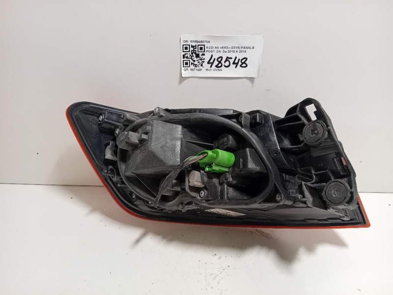 Fanale POST DX 8W5945070A Audi A4 8W2 2015