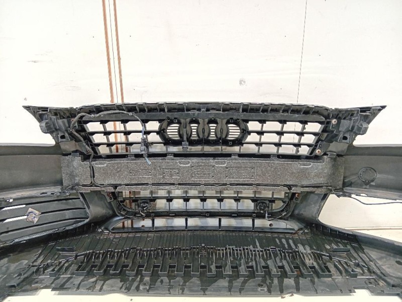 Paraurti ANT P8H0 807 437 Audi A4 8K2 2012