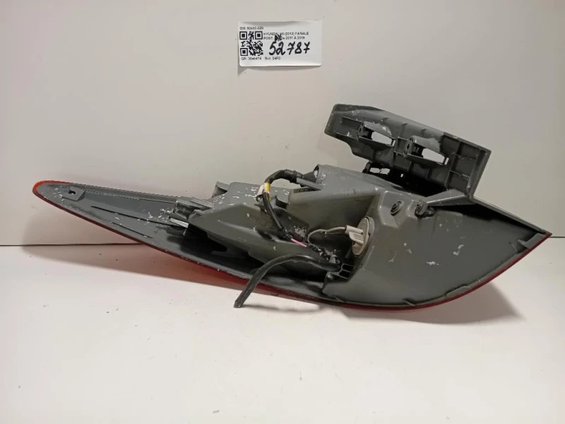 Fanale POST DX 92402-3Z0 Hyundai I40 2012