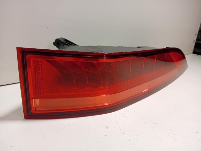 Fanale POST DX HK83-13404-AE Jaguar F-pace 2015