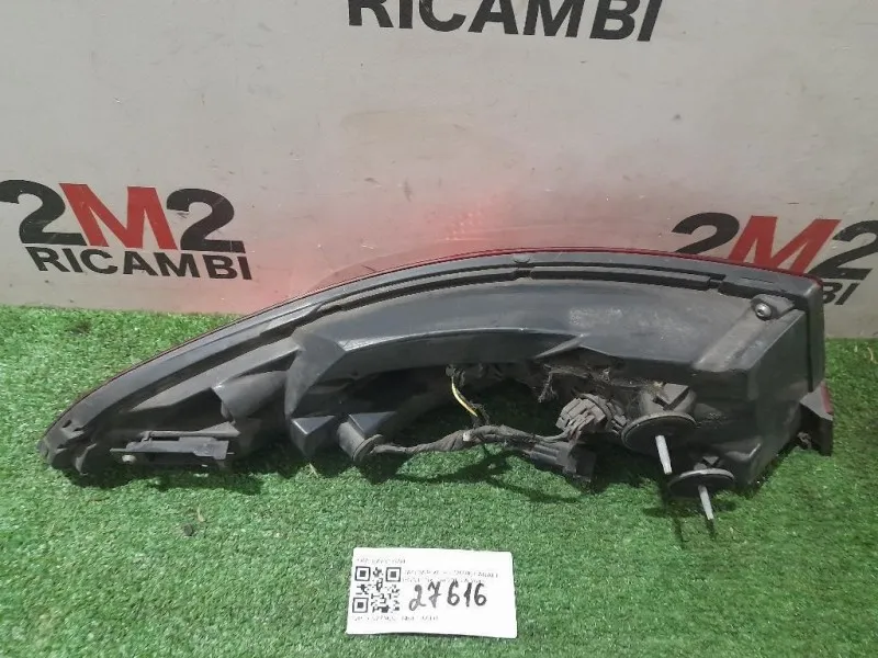 Fanale POST DX 8X2313404 Jaguar XF I 2008