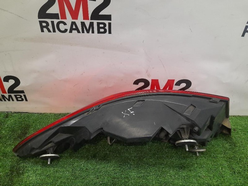 Fanale POST DX CX23-13404-AC Jaguar XF I 2011