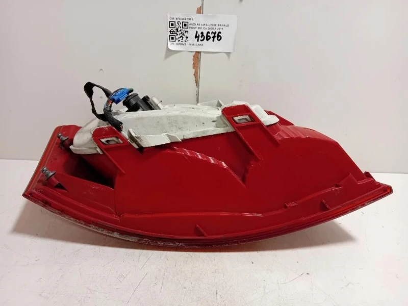 Fanale POST DX 4F5 945 096 L Audi A6 4F2 2008