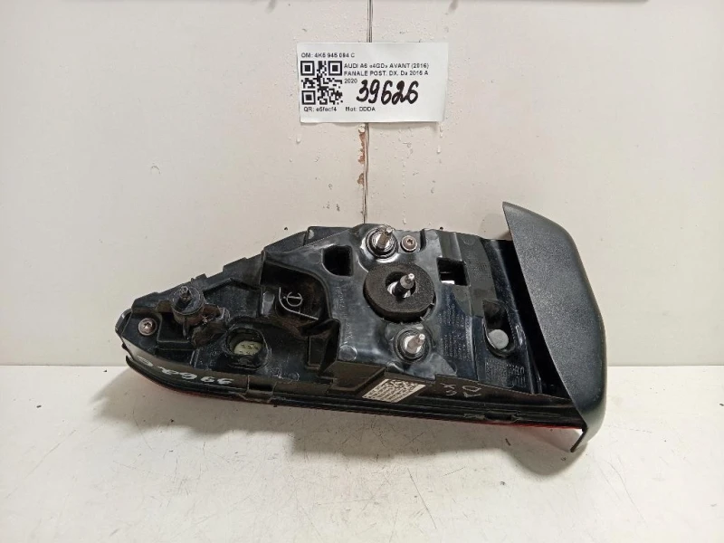 Fanale POST DX 4K5 945 094 C Audi A6 4GD Avant 2016