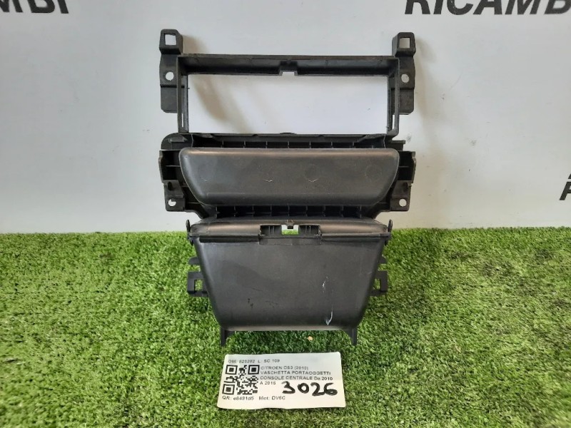 Vaschetta Portaoggetti Console Centrale 825202 Citroen DS3 2010