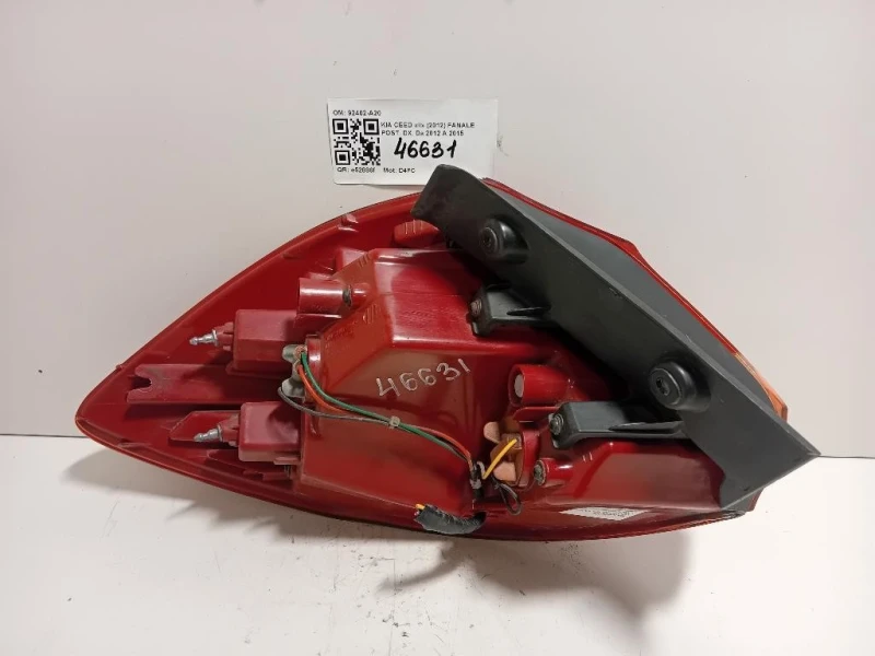 Fanale POST DX 92402-A20 Kia CEED II 2012