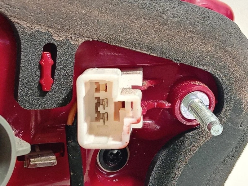 Fanale POST DX 92406-3W510 Kia Sportage III 2010