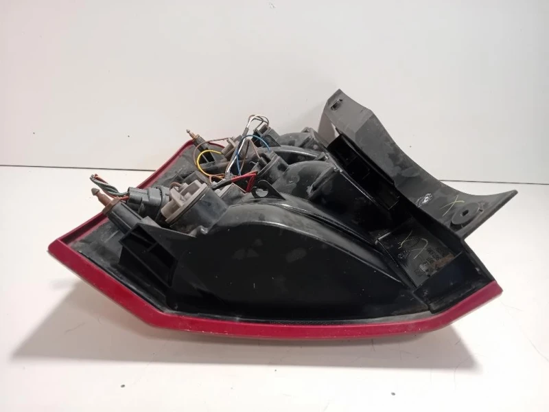 Fanale POST DX XFB000563 Land Rover Discovery III 2005