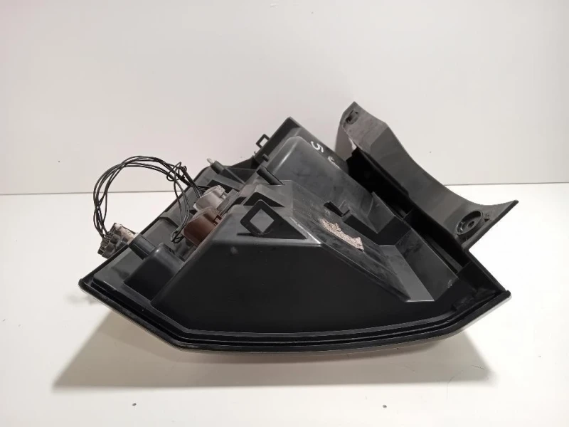 Fanale POST DX LR162961 Land Rover Discovery IV 2010