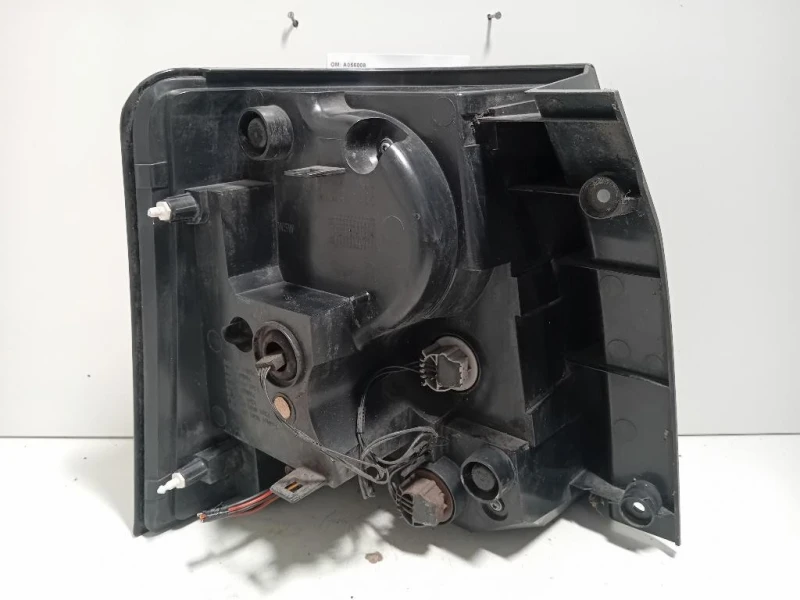 Fanale POST DX LR036155 Land Rover Range Rover Sport II 2009