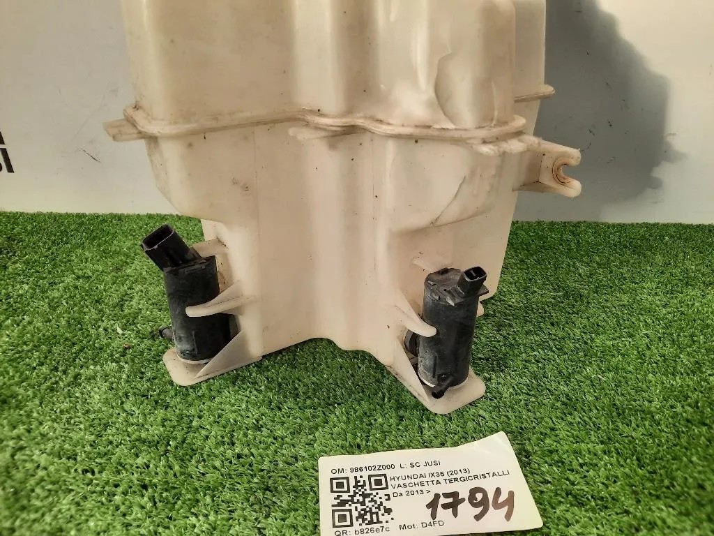 Vaschetta Tergicristalli 986102Z000 Hyundai IX35 2013