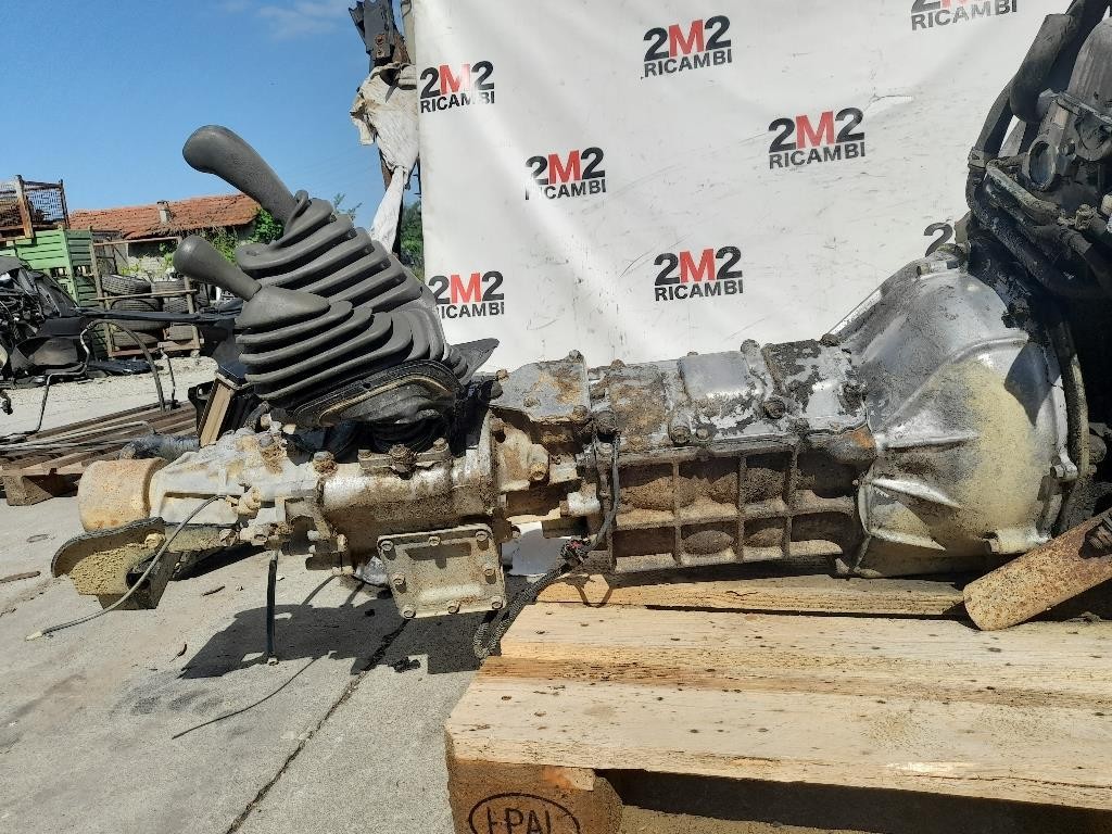 Cambio 4D56T ME580809 Mitsubishi L200 II 1997