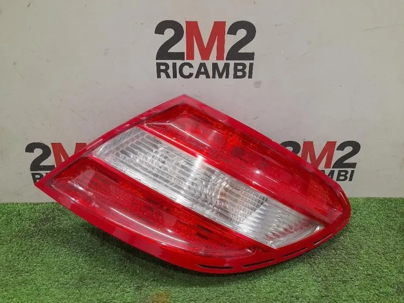 Fanale POST DX A2048200264 Mercedes Classe C W204 2007